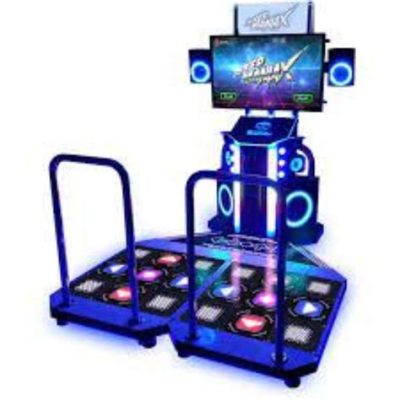 Pump It Up: Dance Mania Through Arcade-Style Rhythm and Retro Visuals!